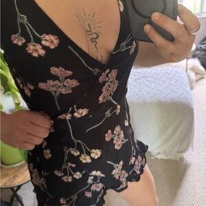 Floral Black and Pink Women's Sleepwear